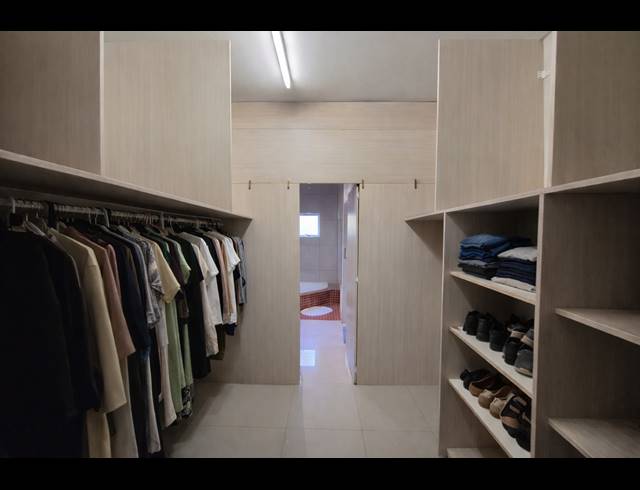 3 BEDROOM HOUSE FOR SALE IN SEA PARK
